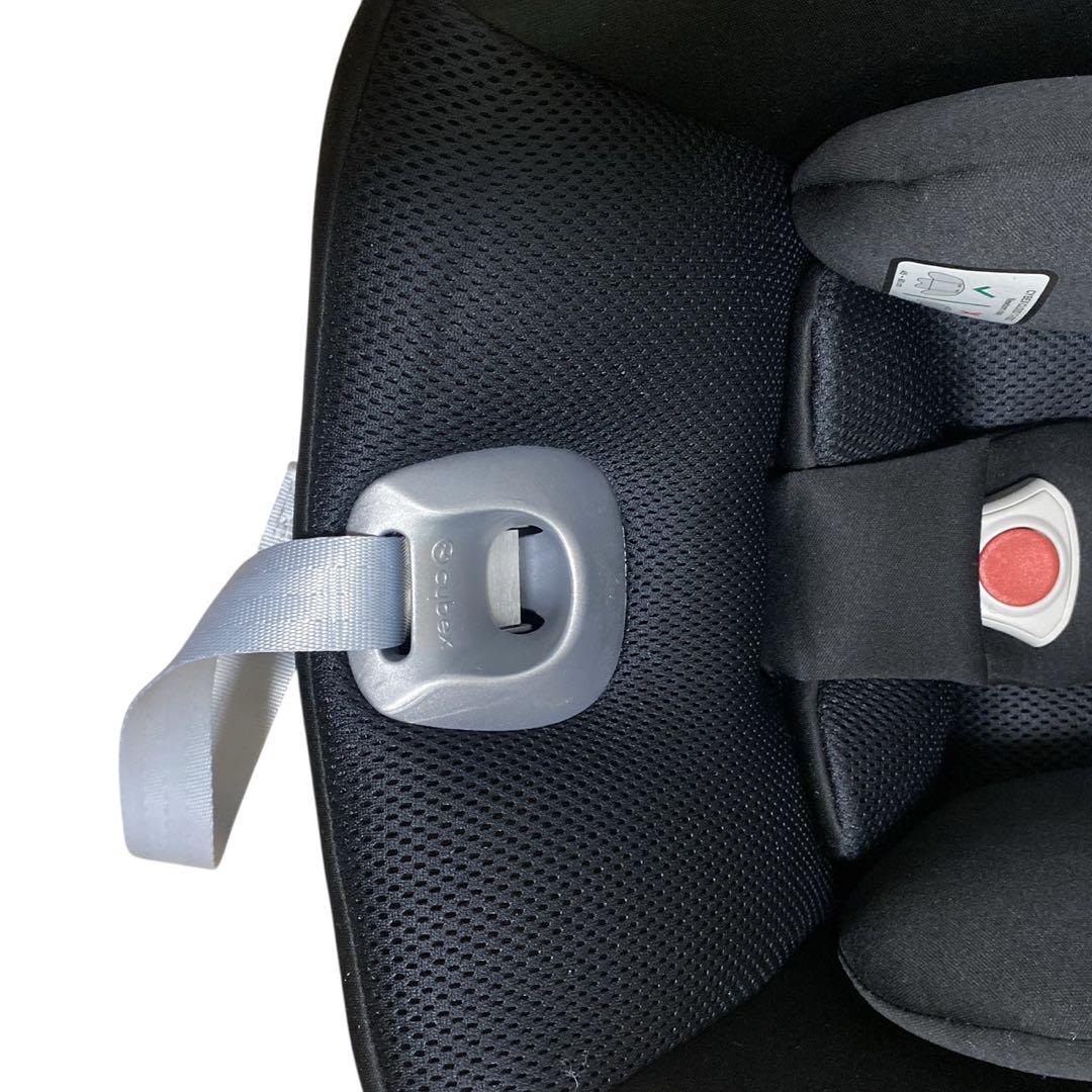 Cybex Cloud T i-size plus チャイルドシート