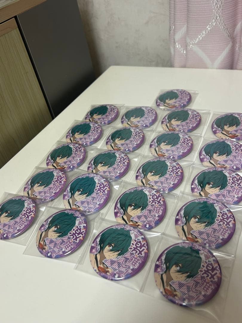 桐嶋郁弥缶バッジセット 21個