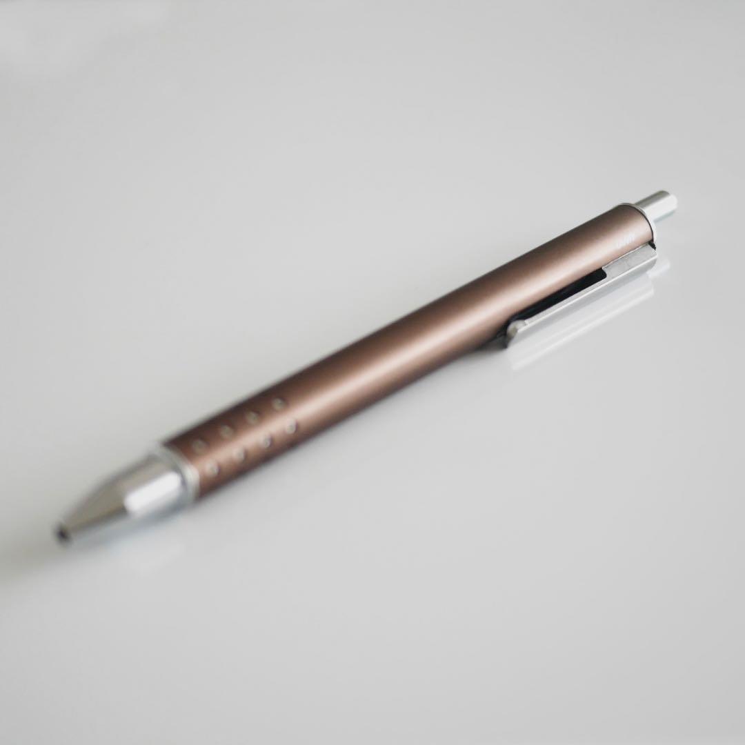 LAMY スイフト ルビーブラック