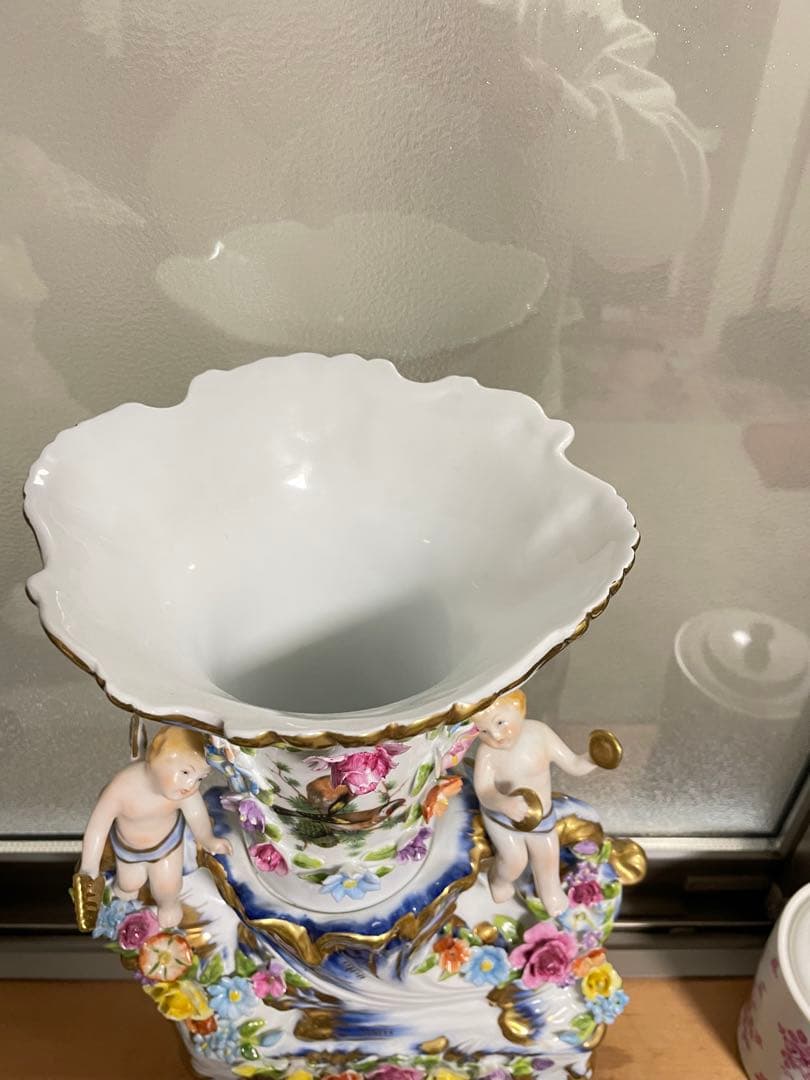 インテリア置物　エンジェル花瓶全長約４０センチ。