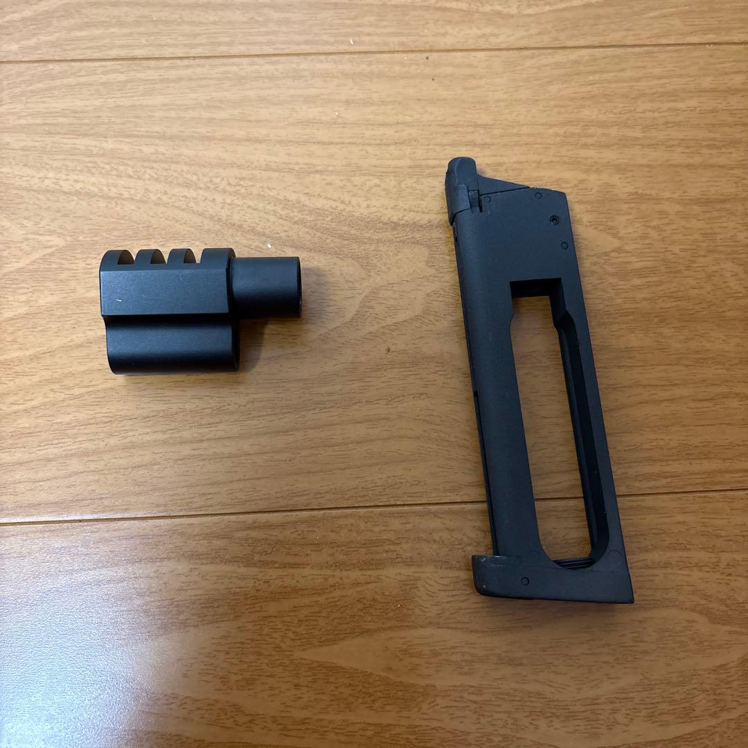 Carbon8 M45 NITE SHIFT CO2 中古品