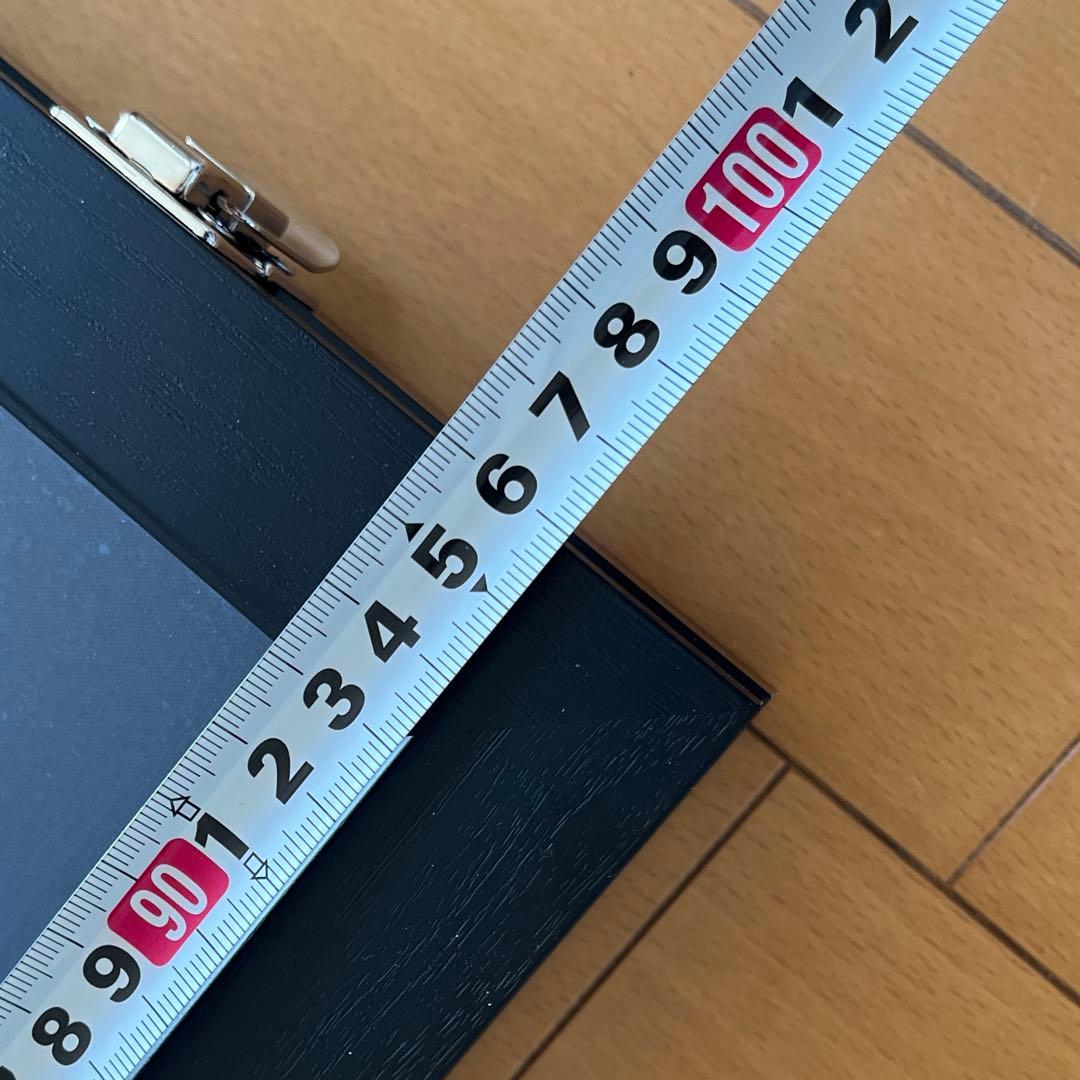 【値下げ】ユニフォーム　額縁　フレーム　uvカット　アクリル　上半身型　前開き型