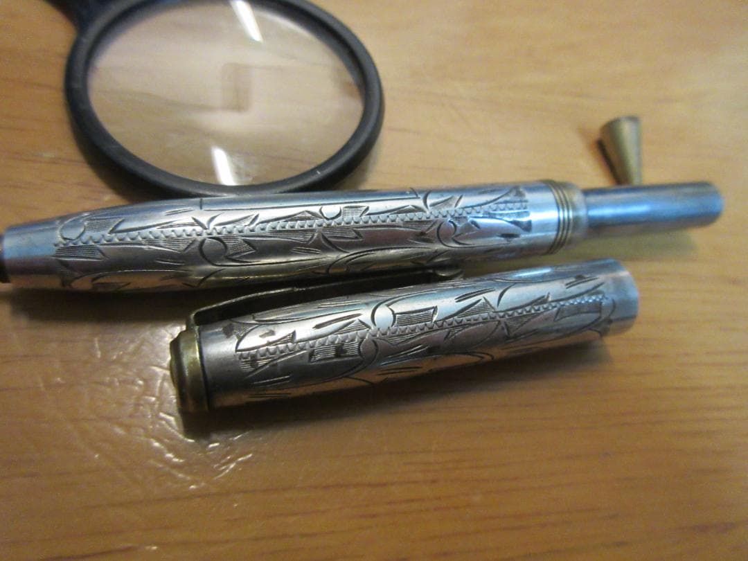 [山崎商店] ホシエス 唐草 銀軸 二色 シャープペンシル 1.1mm