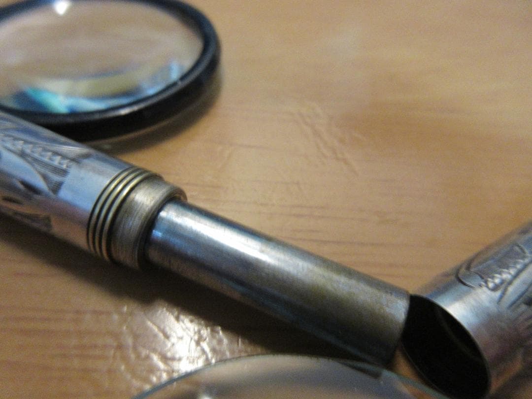 [山崎商店] ホシエス 唐草 銀軸 二色 シャープペンシル 1.1mm