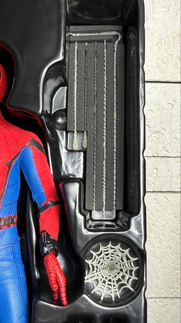 ホットトイズ　ムービーマスターピース スパイダーマン　ホームカミング　1/6