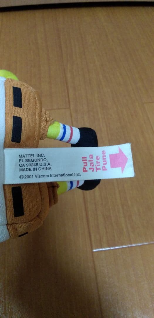 海外　スポンジボブ　人形