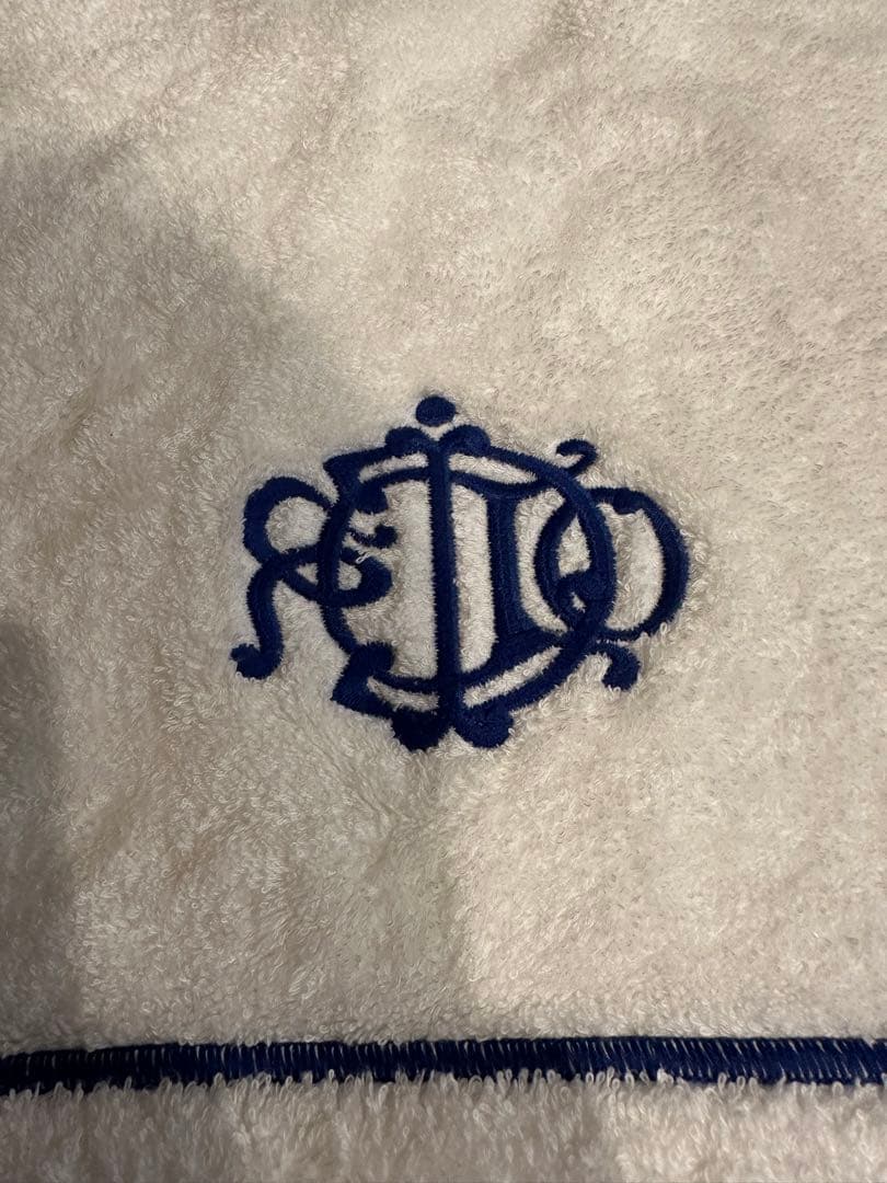 タオル　Dior