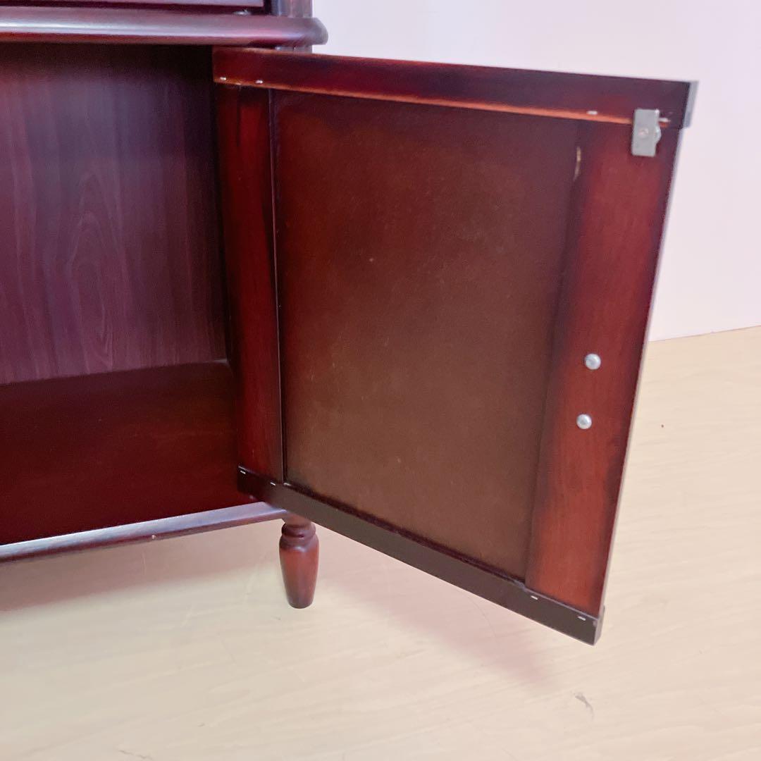 木製　サイドボード　飾り棚　サイドチェスト　　リビングボード　コンソール