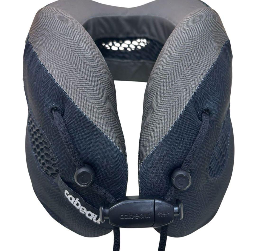 きんちゃん　ネックピロー中古　Cabeau