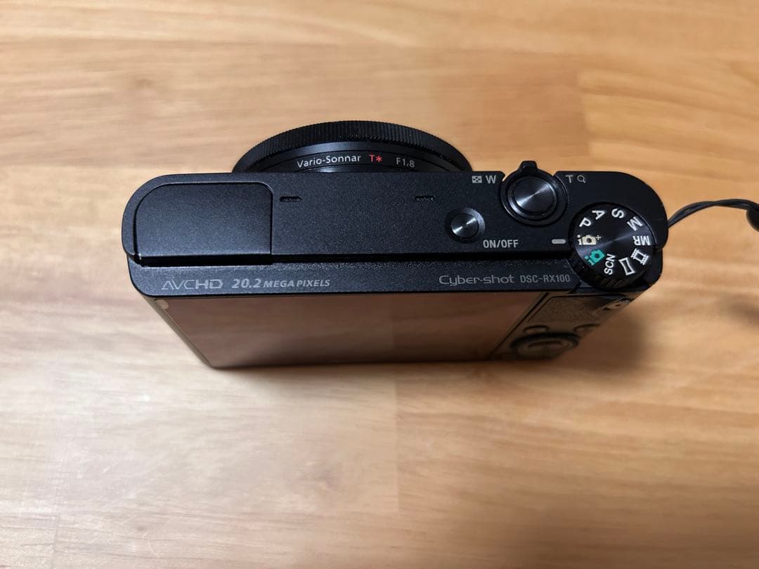 デジカメSONY Cyber shot DSC-RX100