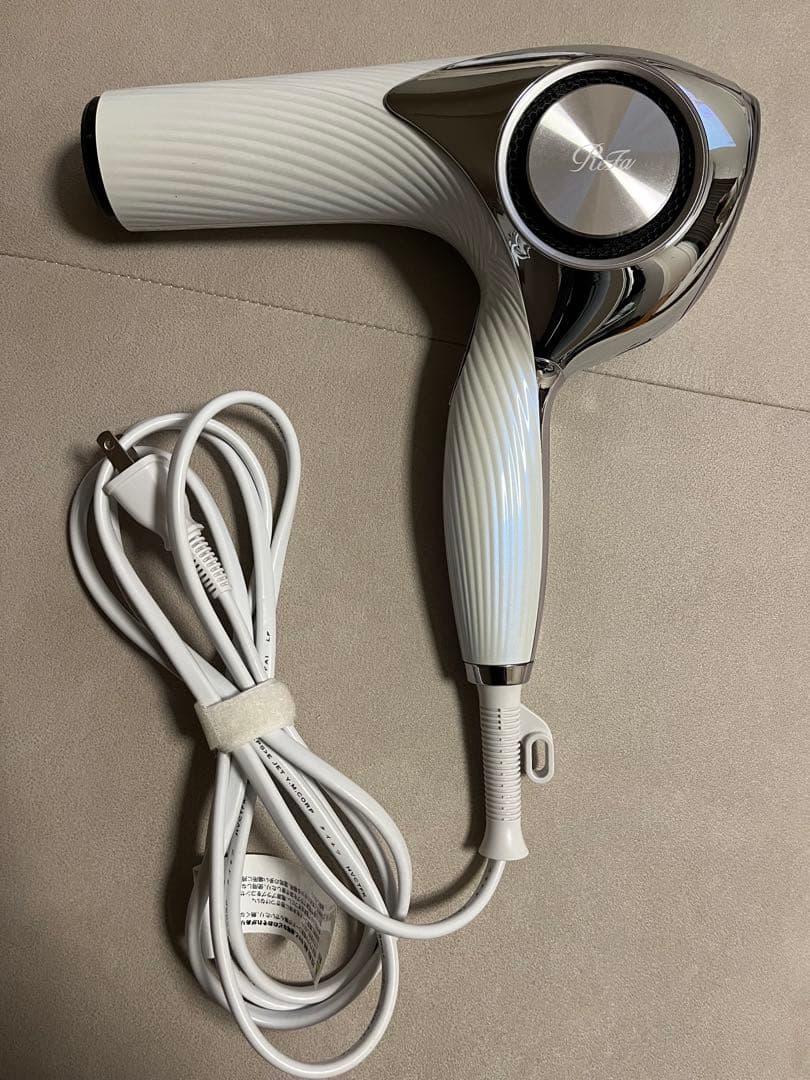 【美品】ReFa リファビューテック　ドライヤープロ　RE-AJ02A