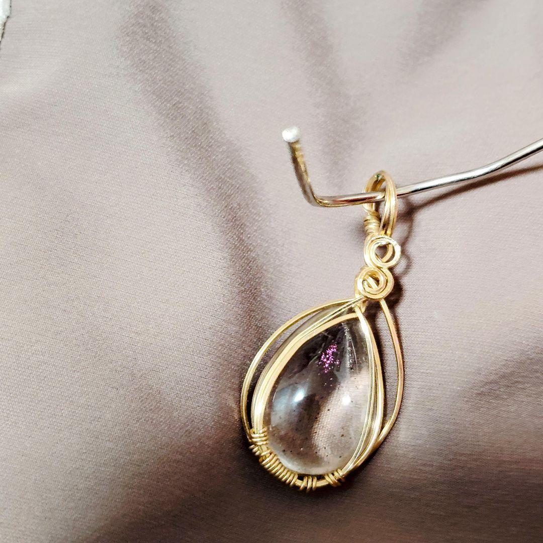 ティンカーベルクォーツ✨ピンクファイヤークォーツ✨ペンダントトップ 幻の水晶✨