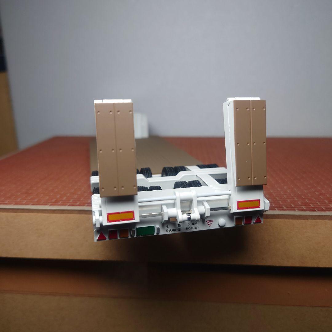 SCANIA 16輪トレーラー 自動あゆみ付(1/50) WSI トラック