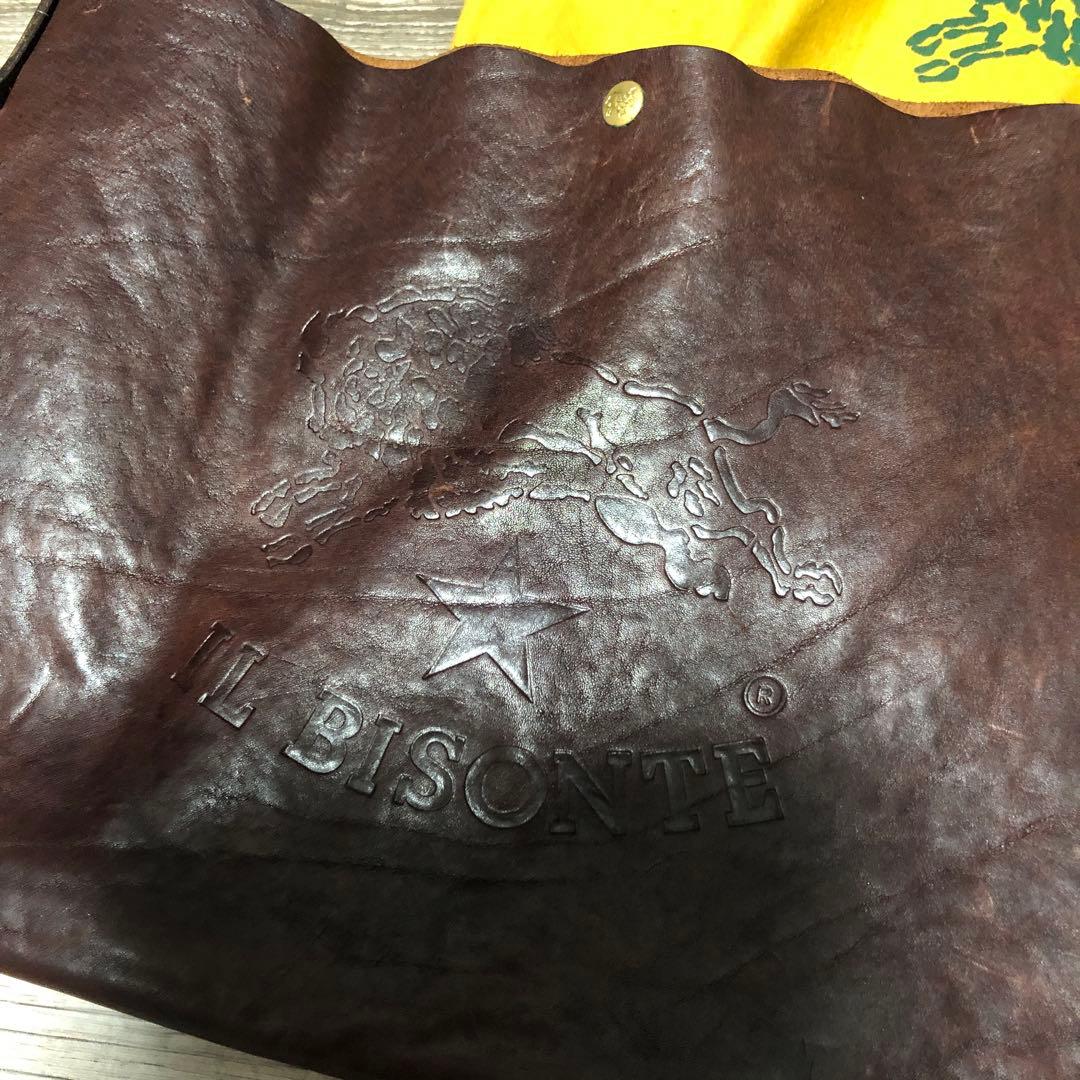 イルビゾンテ 型押し　ショルダーバッグ