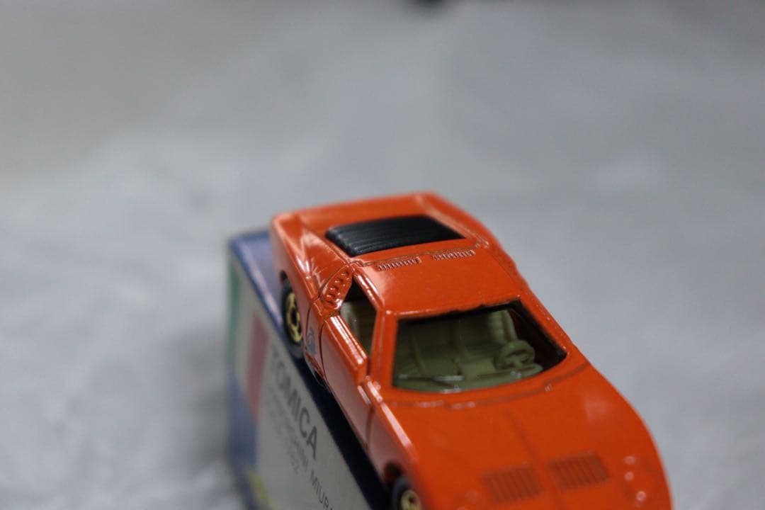 日本製　トミカ　外国車シリーズ　ランボルギーニ　ミウラ　SV F40 青箱