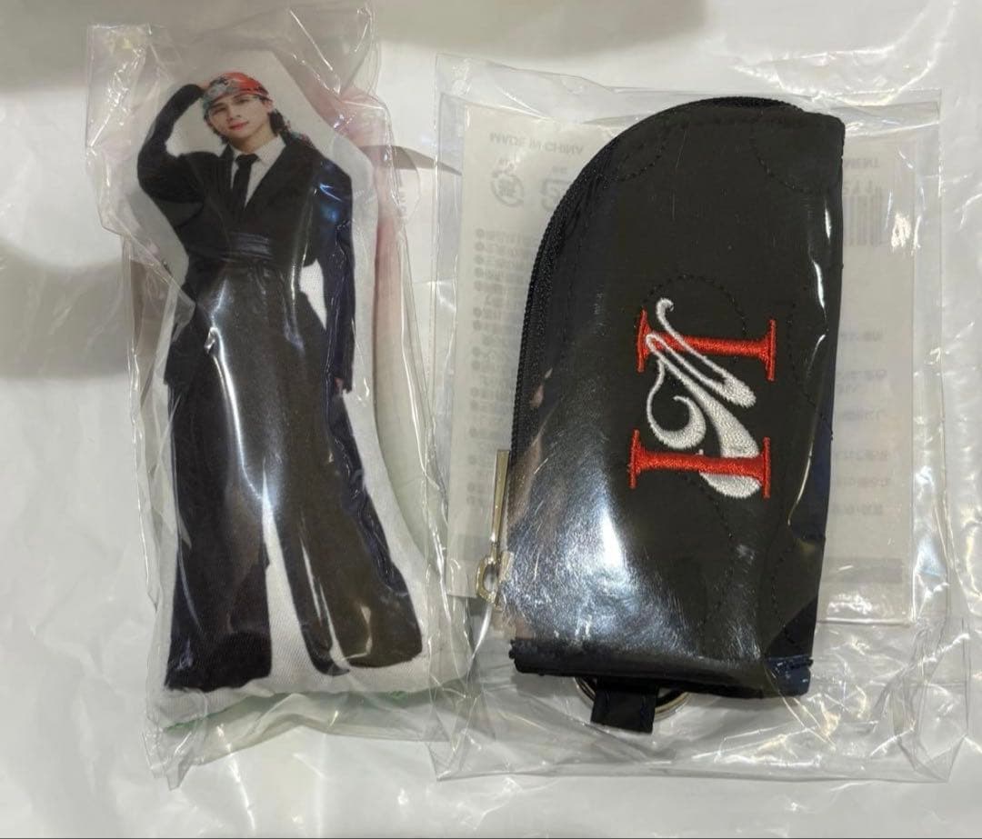 INI ポップアップ　西洸人　クッションキーホルダー　リップケース