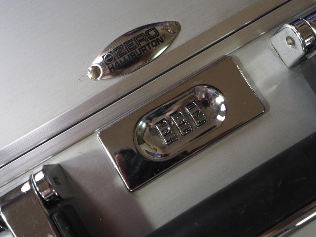 ゼロハリバートン クラシックラゲッジケース アルミトラベル