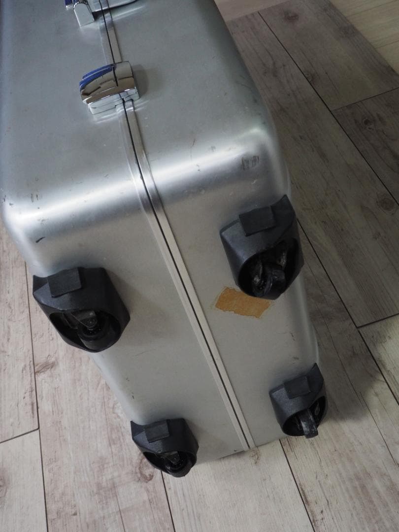 ゼロハリバートン クラシックラゲッジケース アルミトラベル