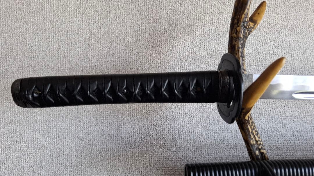 ※ワケアリ特価※　居合刀　2尺3寸　重さ930g（鞘払って）