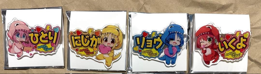 ぼざろ　承認欲求モンスター ドンキ アクリルバッジ　結束バンド　4人セット