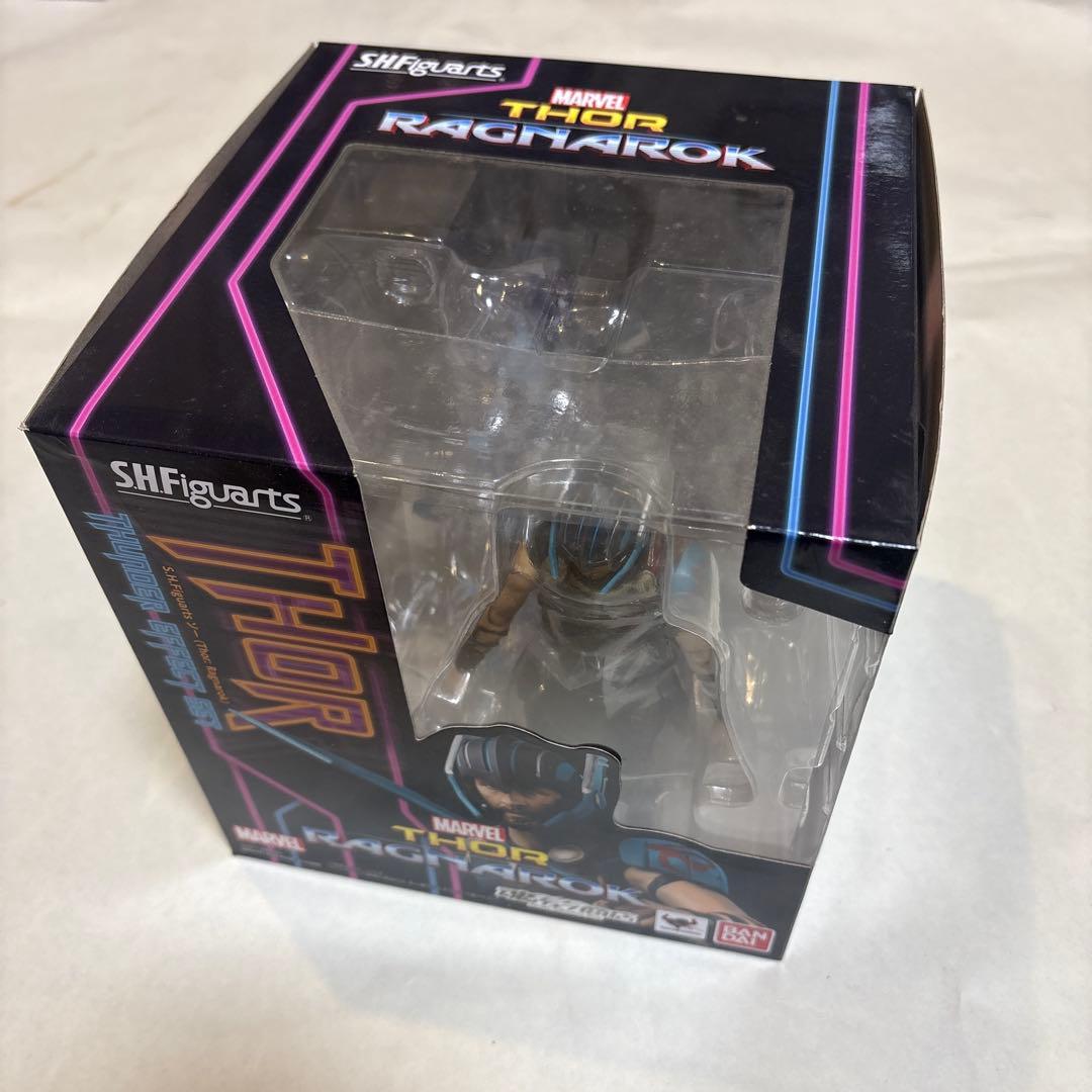 新品未開封　S.H.Figuartsソー (Thor：Ragnarok)