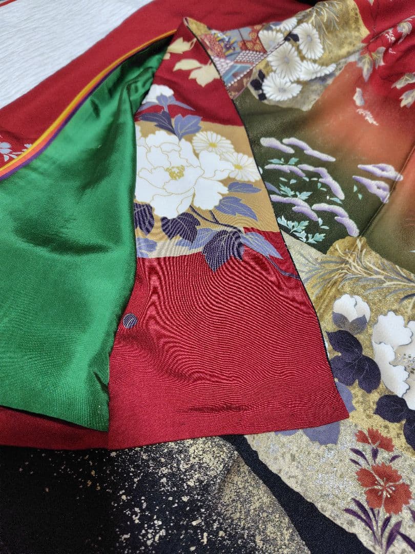 yukky★正絹　手描　暈し染　金彩　お振袖