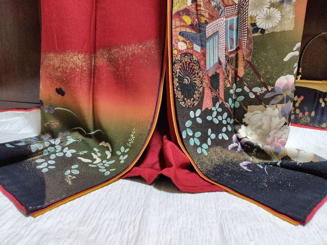 yukky★正絹　手描　暈し染　金彩　お振袖