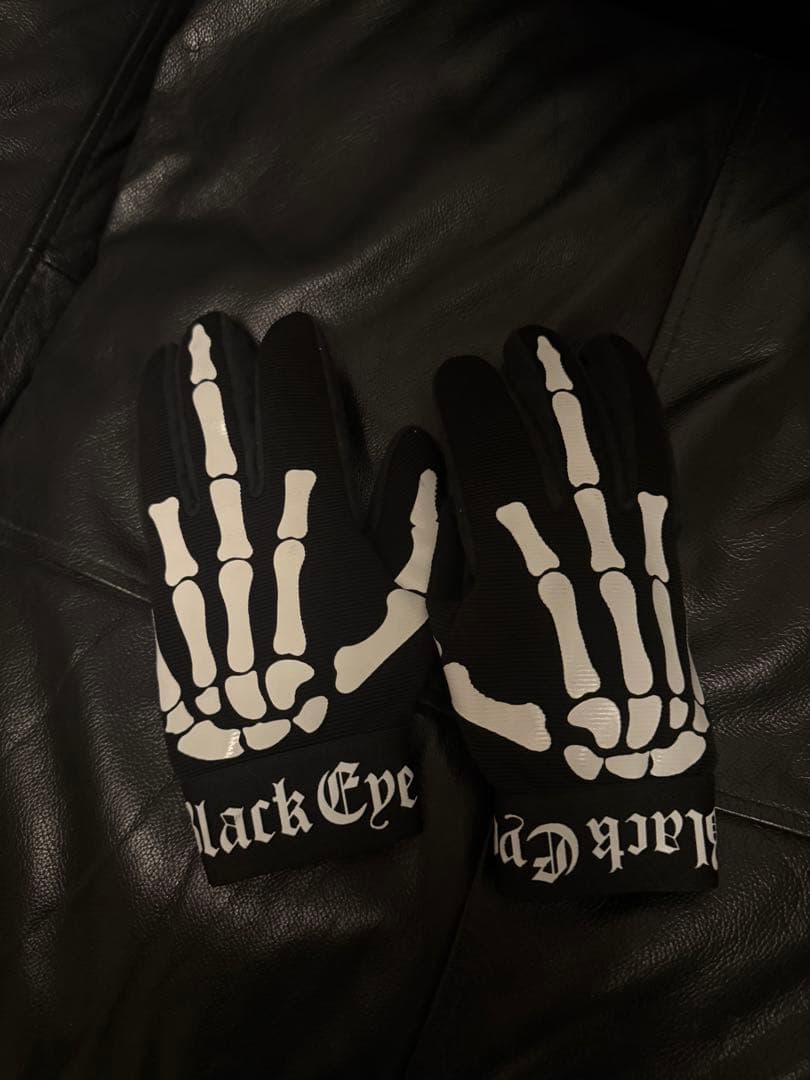 Black Eye 骸骨デザイン手袋