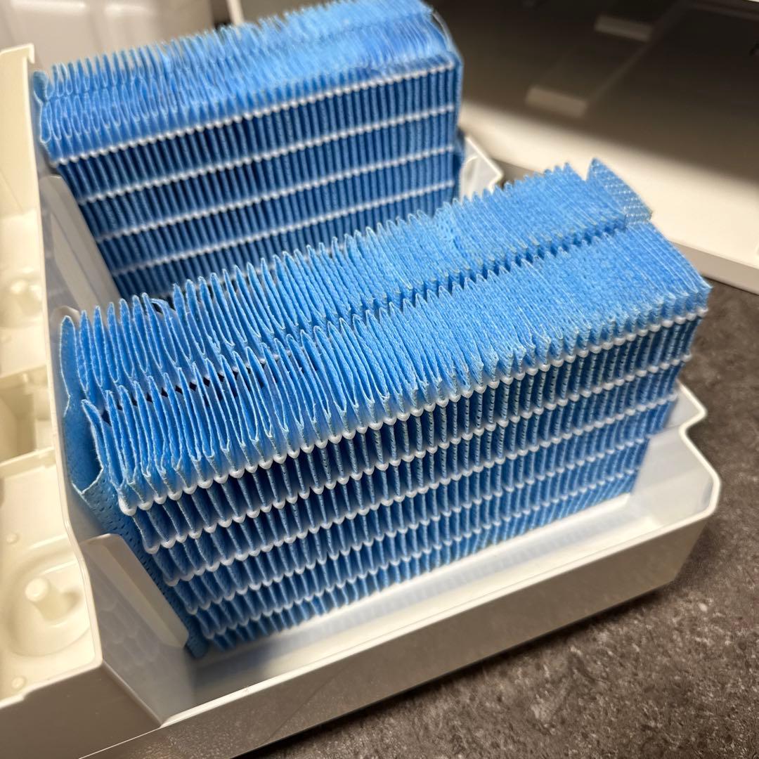 美品　Dainichi ダイニチ ハイブリッド式加湿器　HD-183-W