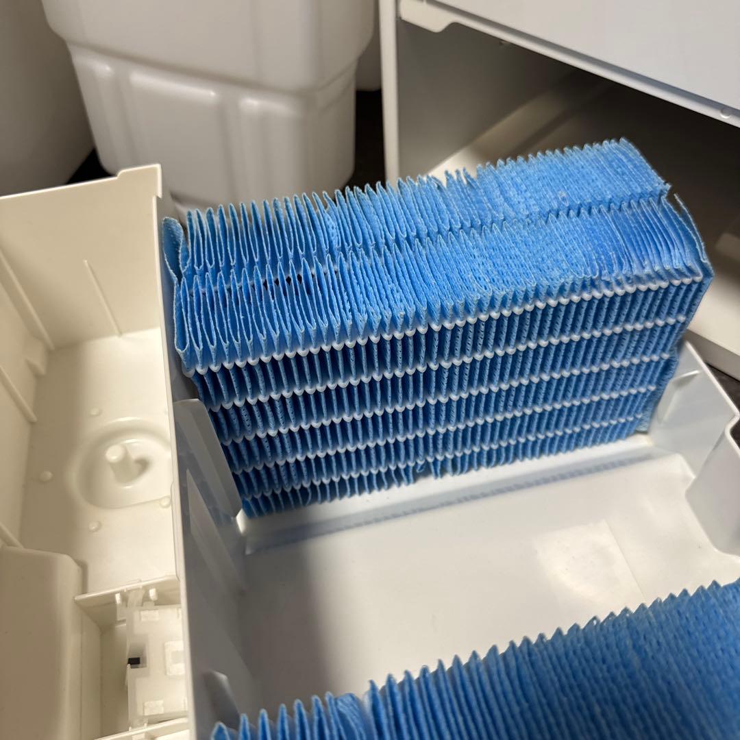 美品　Dainichi ダイニチ ハイブリッド式加湿器　HD-183-W