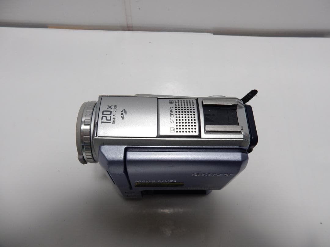 動作品　Mini DV　ソニーデジタルビデオカメラ　SONY DCR-PC105