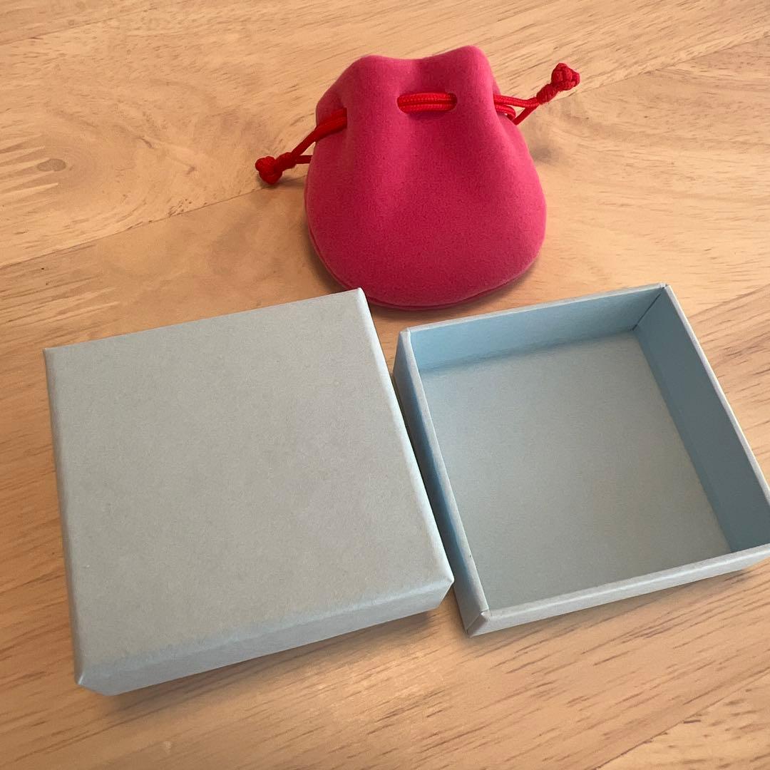 マリーエレーヌ　タイヤック　レモンクォーツ スモール ワンダー ピアス 星形