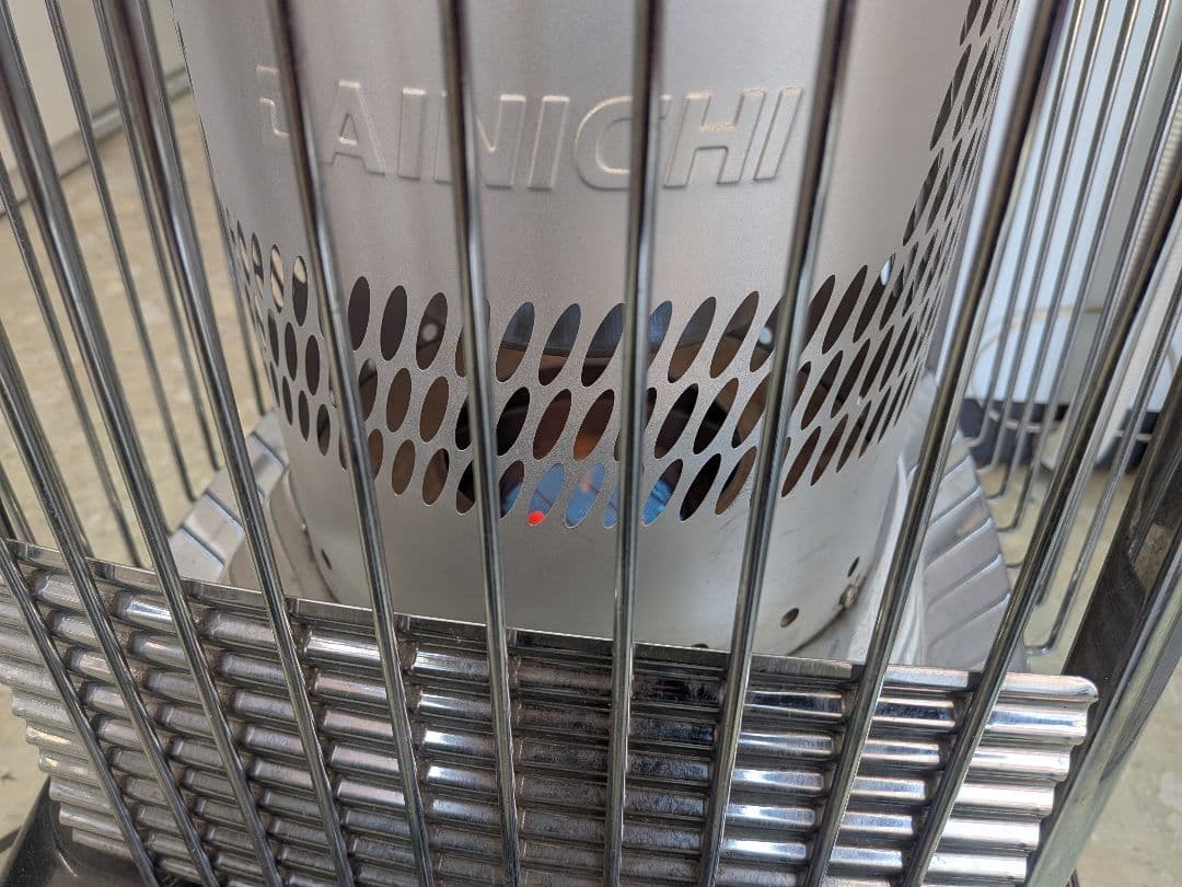 業務用ストーブ　ダイニチ ブルーヒーター FM-101N