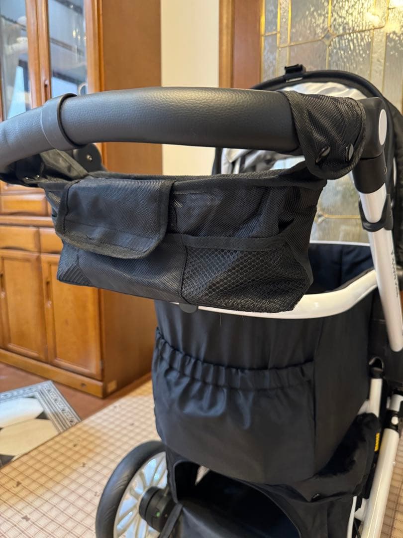 Petique ペットカート ブラック/ホワイト