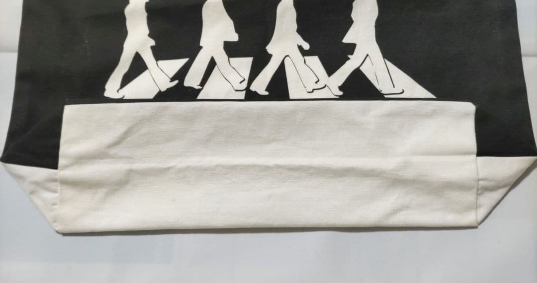 THE BEATLES　トートバッグ　ABBEY ROAD