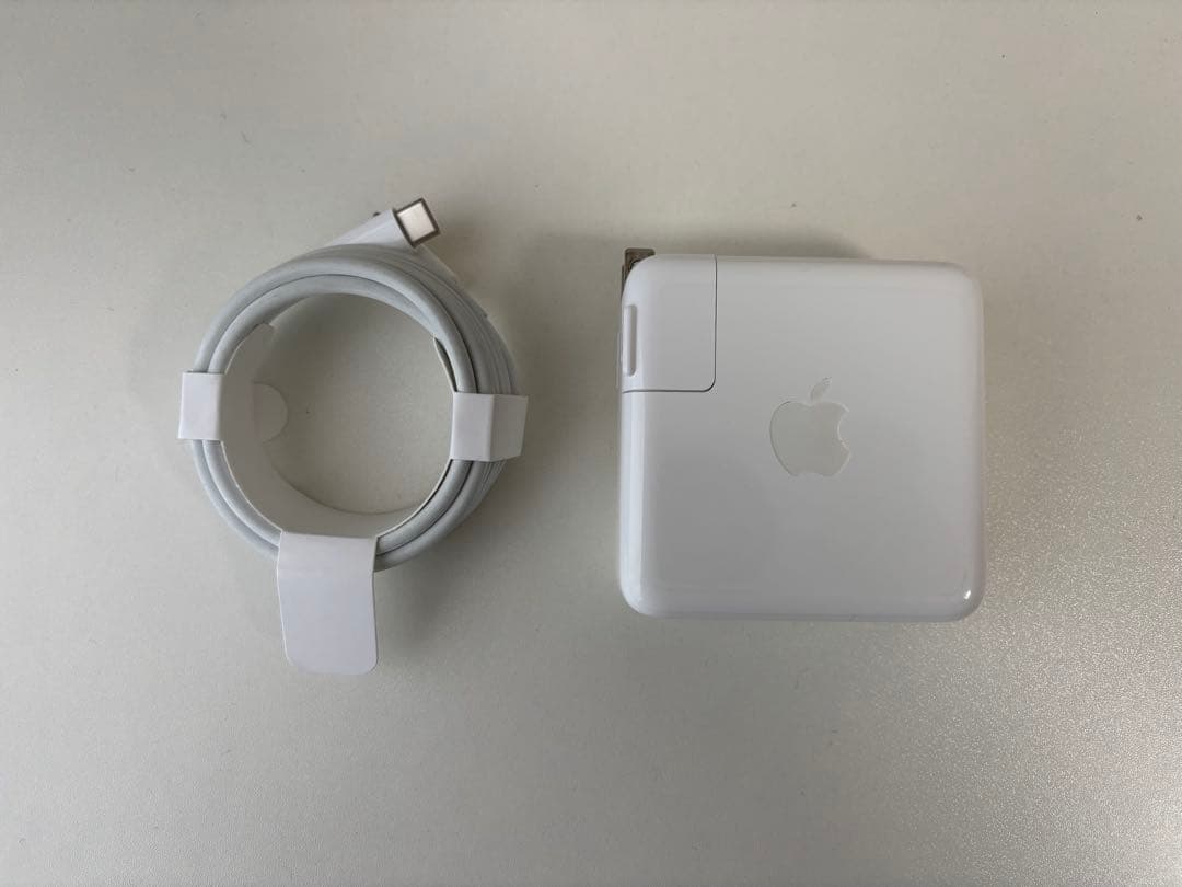 Macbook pro 2020 intel i7 1TB 32GB 13インチ