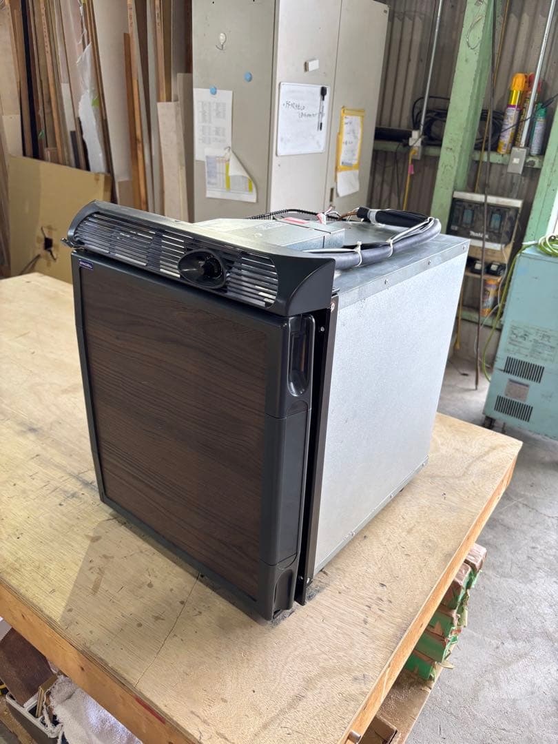 エンゲル　冷蔵庫