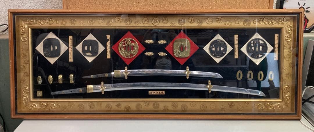 越中守正俊 刀 模造刀 鍔 レプリカ 額 刀剣額 額装 アンティーク インテリア