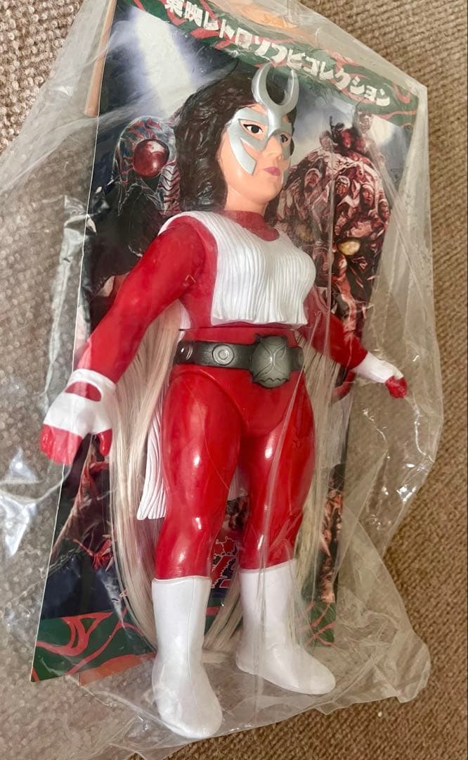 東映レトロソフビコレクション　仮面ライダーアマゾン　赤ジュ―シャ　女戦闘　新品未