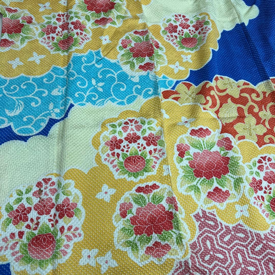 藤娘きぬたや 青地雲取り 総絞り 振袖　花唐草