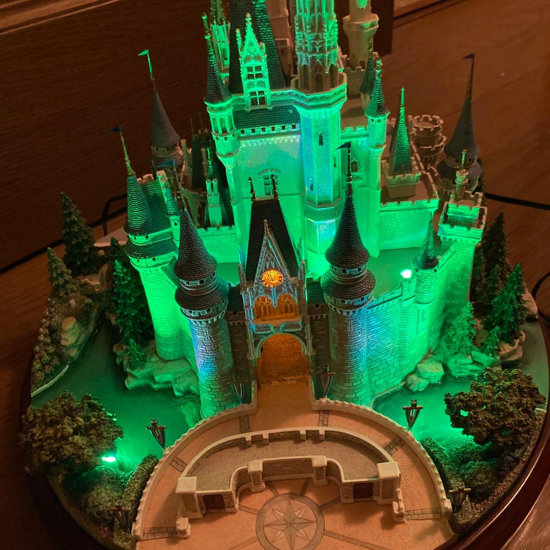 特別セール❗️日本未発売❤︎ディズニーシンデレラ城❤︎OLSZEWSKI❤︎ライトアップ