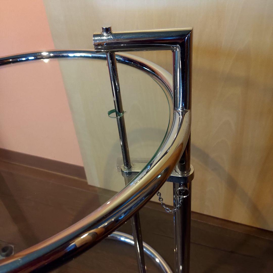 大塚家具 アイリーン・グレイ ル・コルビュジエ テーブル