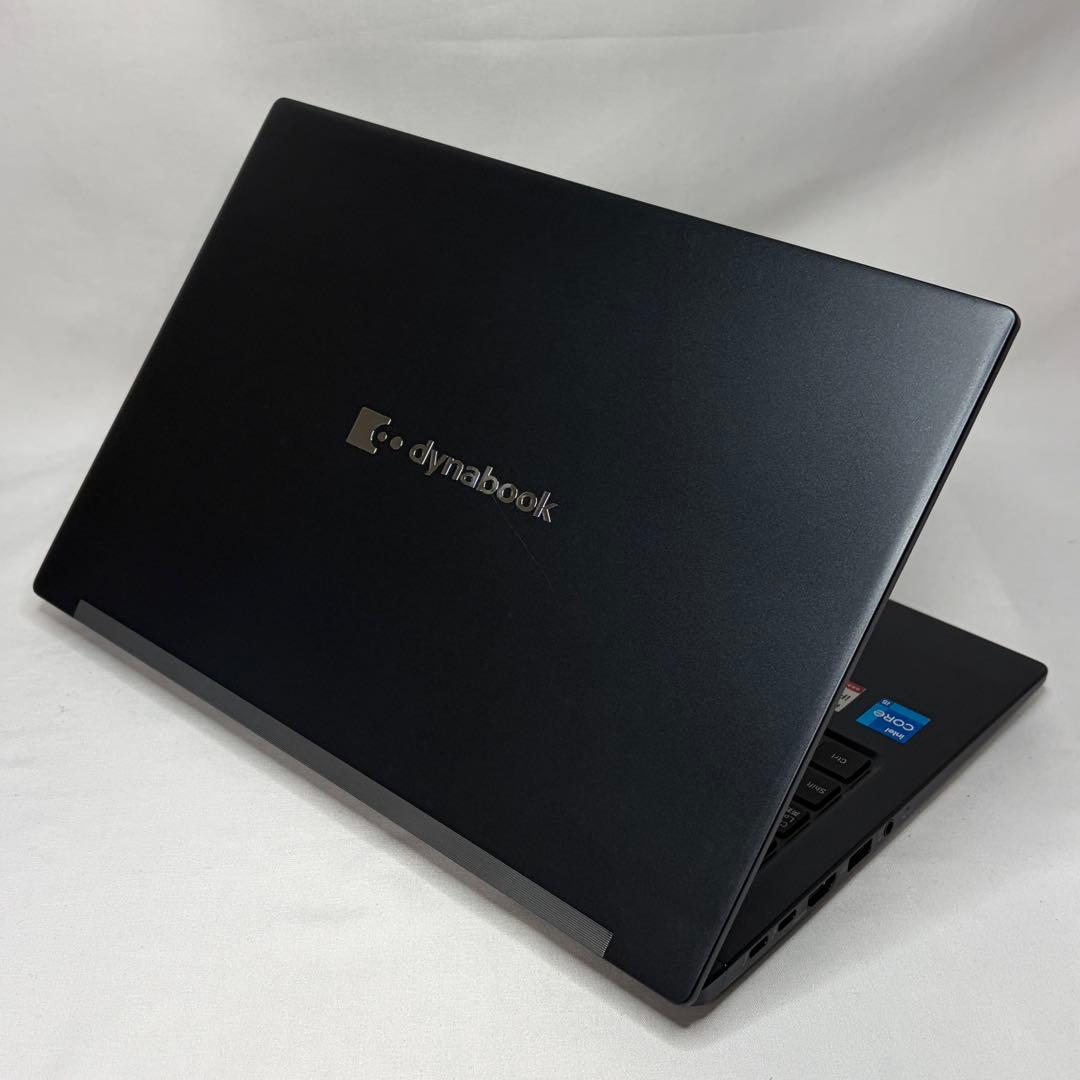 美品 dynabook G83/HS 11世代 i5 16GB FHD オフィス