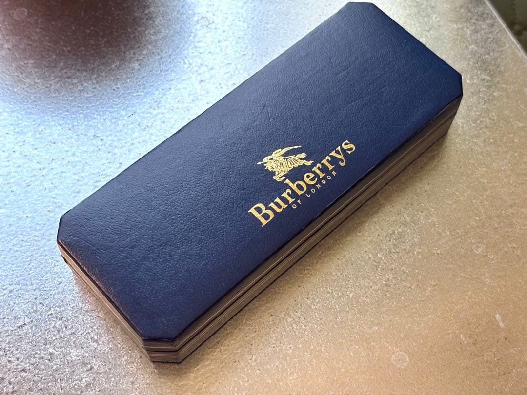 ぺんてる　バーバリーケリー　万年シル