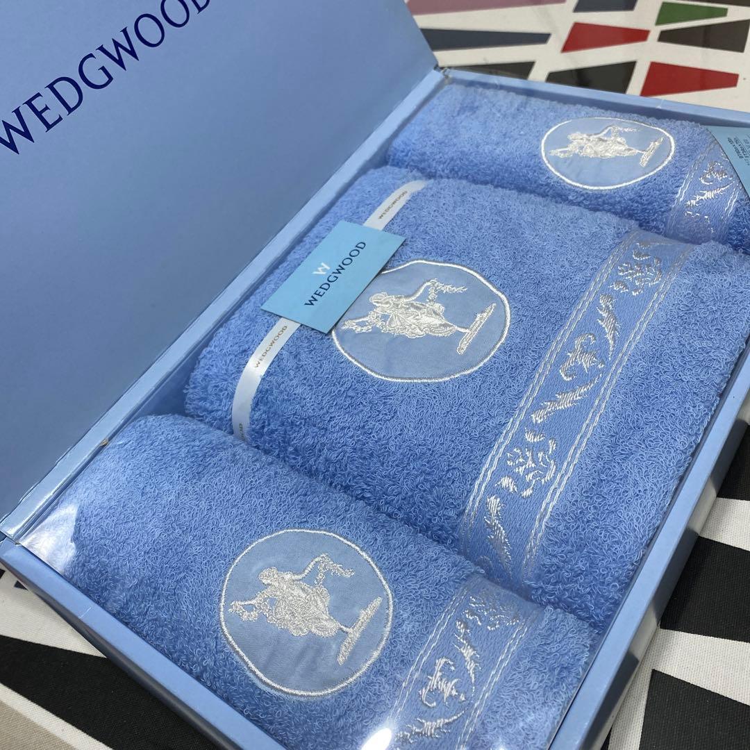 未使用　 バスタオル/フェイスタオル×2セット 西川 棉　箱付