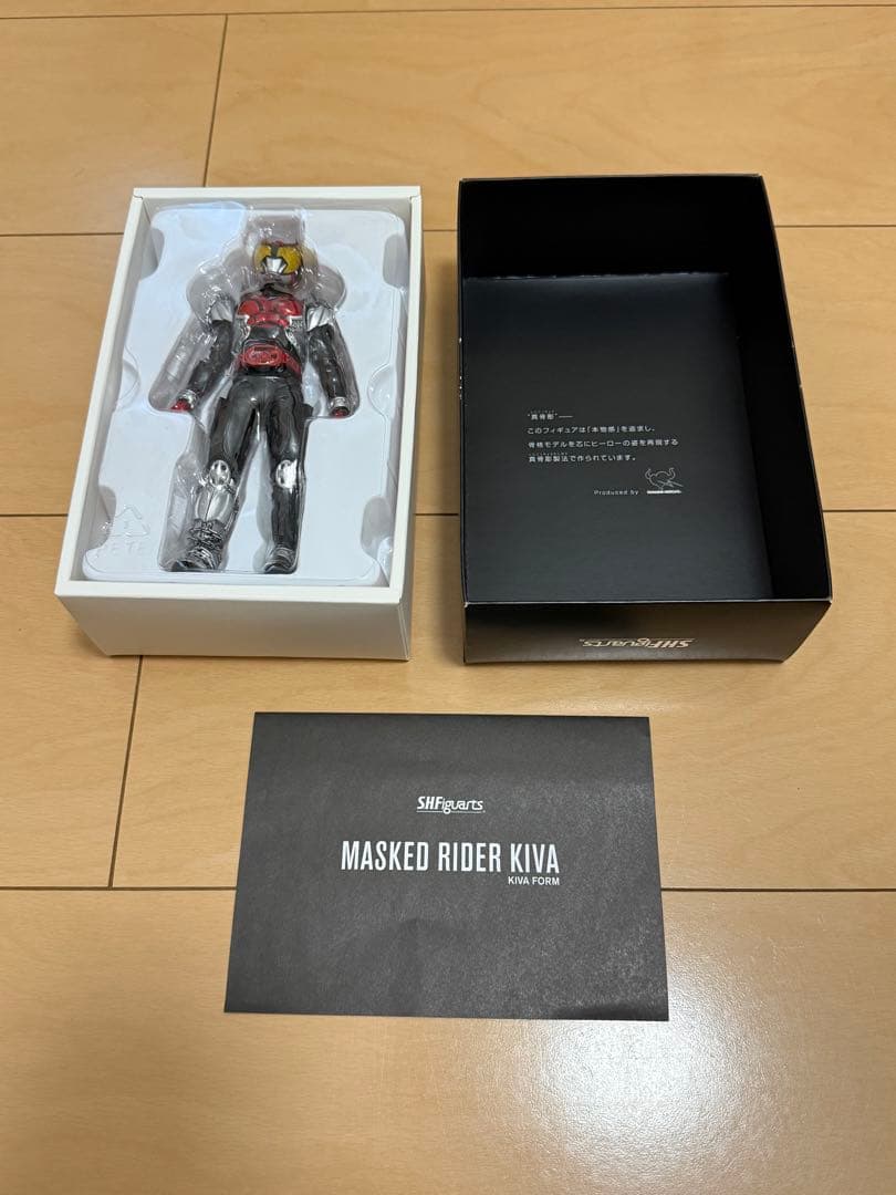 ぱ*ん様 S.H.Figuarts 仮面ライダーキバ　キバフォーム 真骨彫製法
