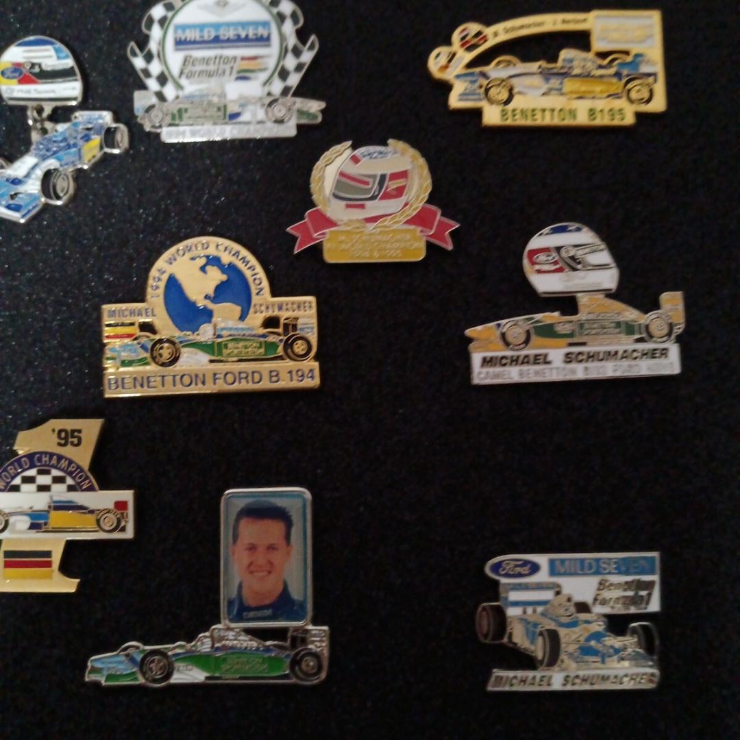 ミハエル・シューマッハ　ピンズコレクション　ケース入り