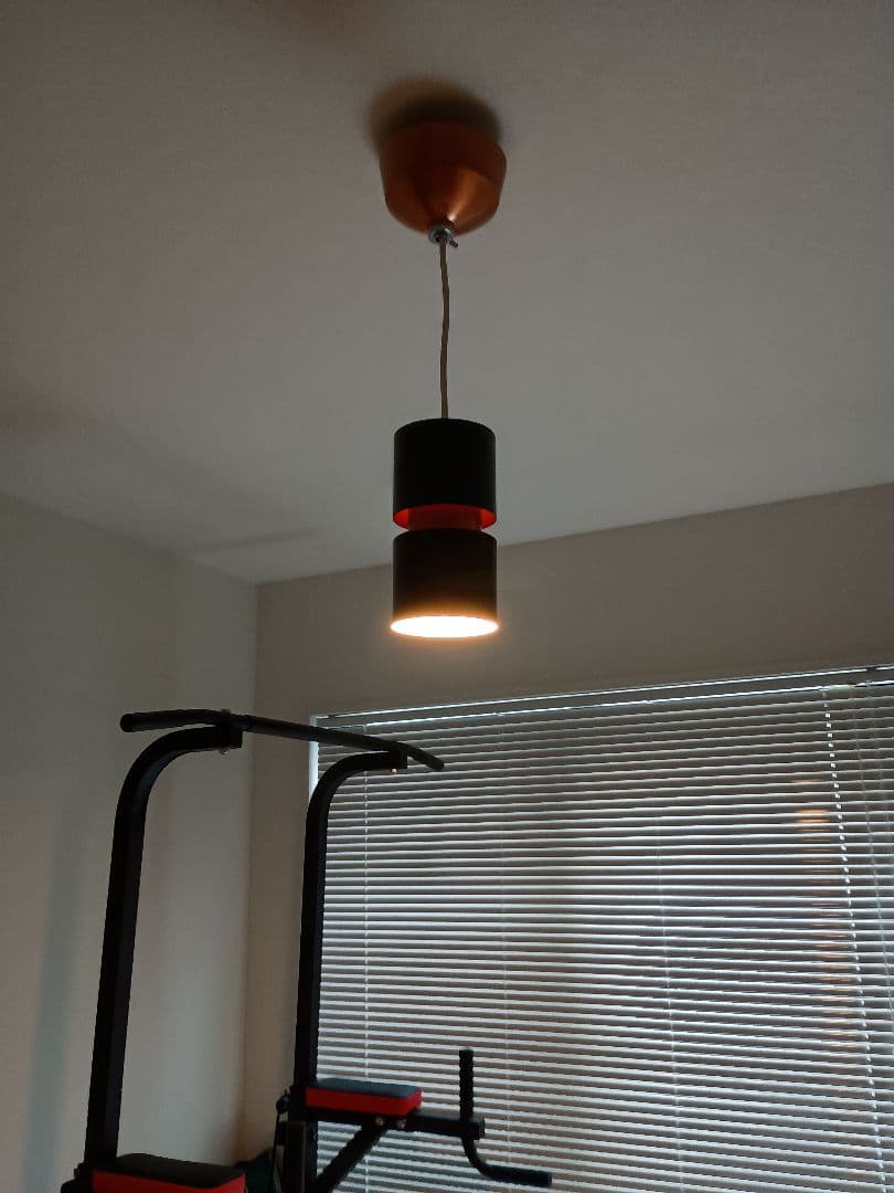 黒とオレンジのペンダントライト　アートワークスタジオ　AW-0177