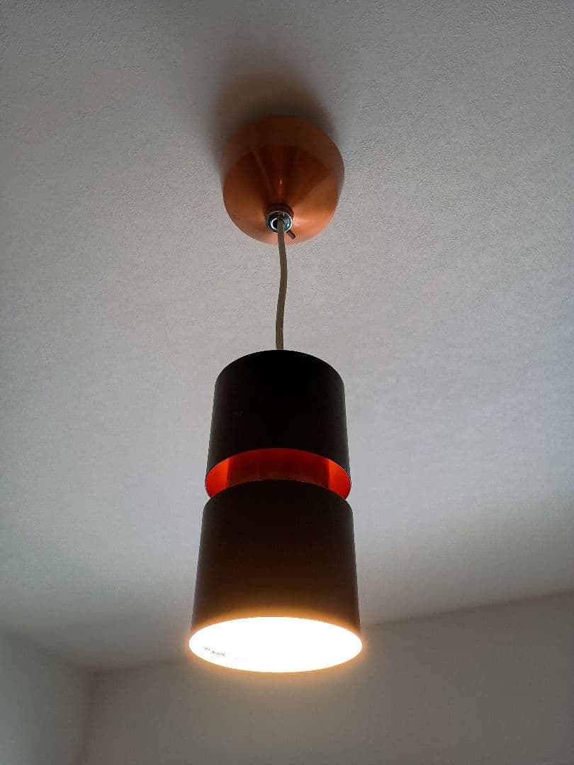 黒とオレンジのペンダントライト　アートワークスタジオ　AW-0177
