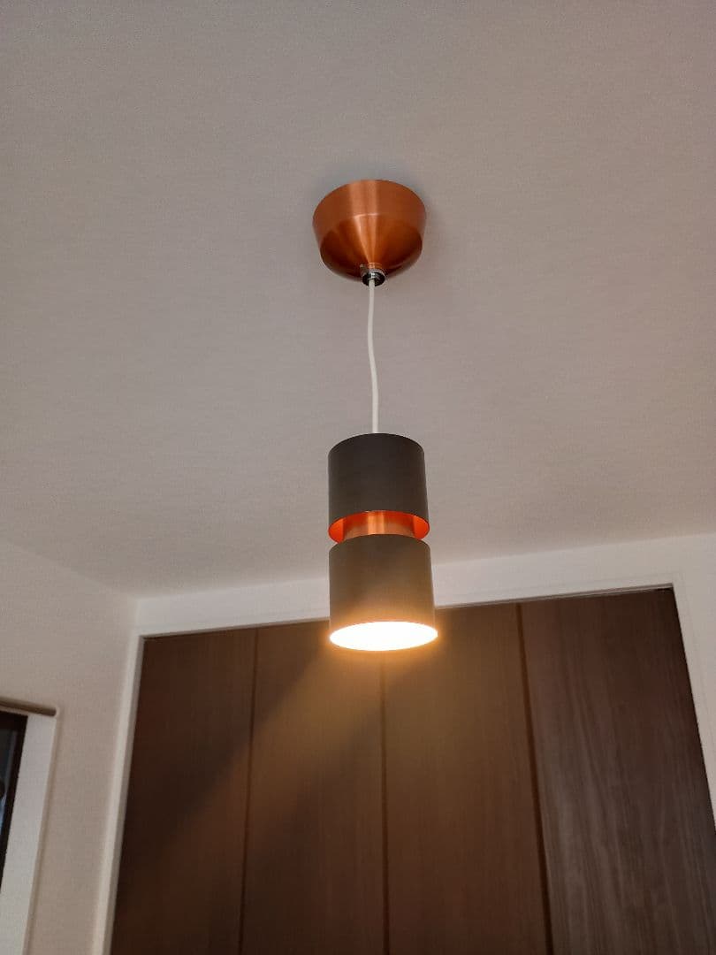 黒とオレンジのペンダントライト　アートワークスタジオ　AW-0177